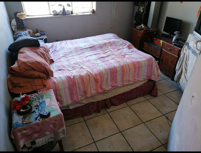 3 BEDROOM HOUSE SOLD IN STILFONTEIN EXT 1